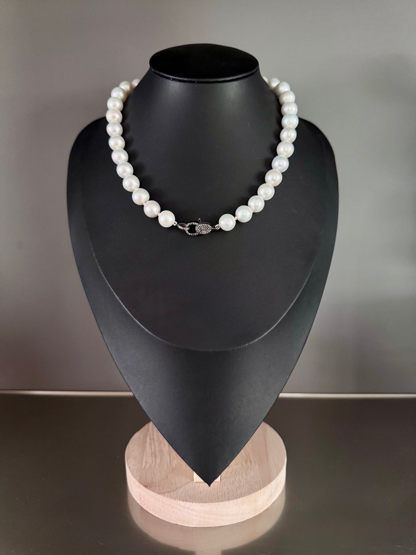 Nova – White Edison Pearl Necklace with Pavé Tourmaline Accent and Oxidized Silver Pavé Diamond Clasp