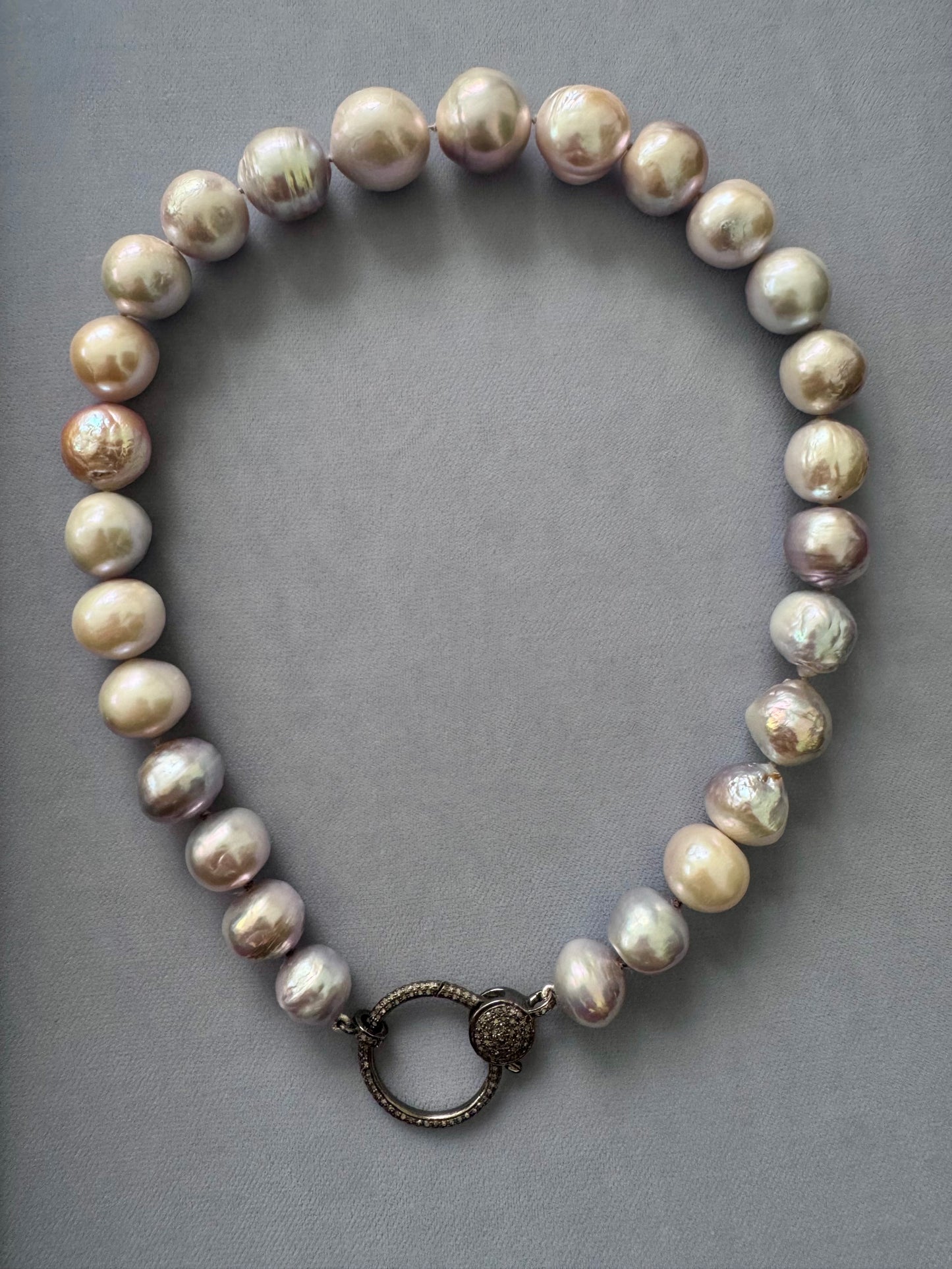 Luna Depths – Silver Blue Edison Pearl Necklace with Pavé Diamond Clasp