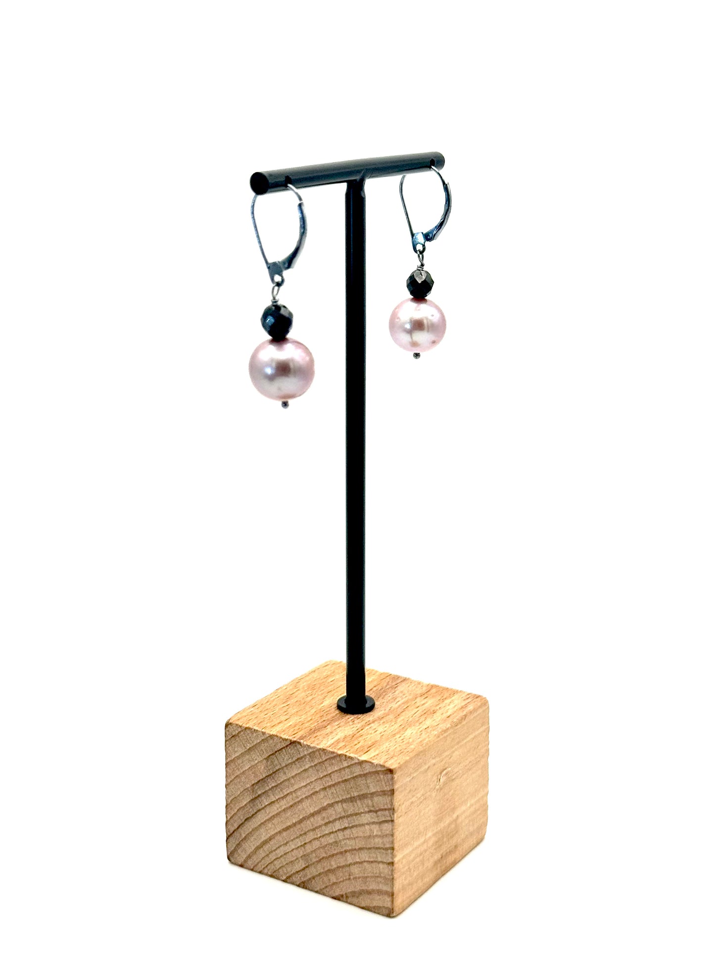 12mm Lavender Edison Pearls Black Spinel Lever Back Earrings