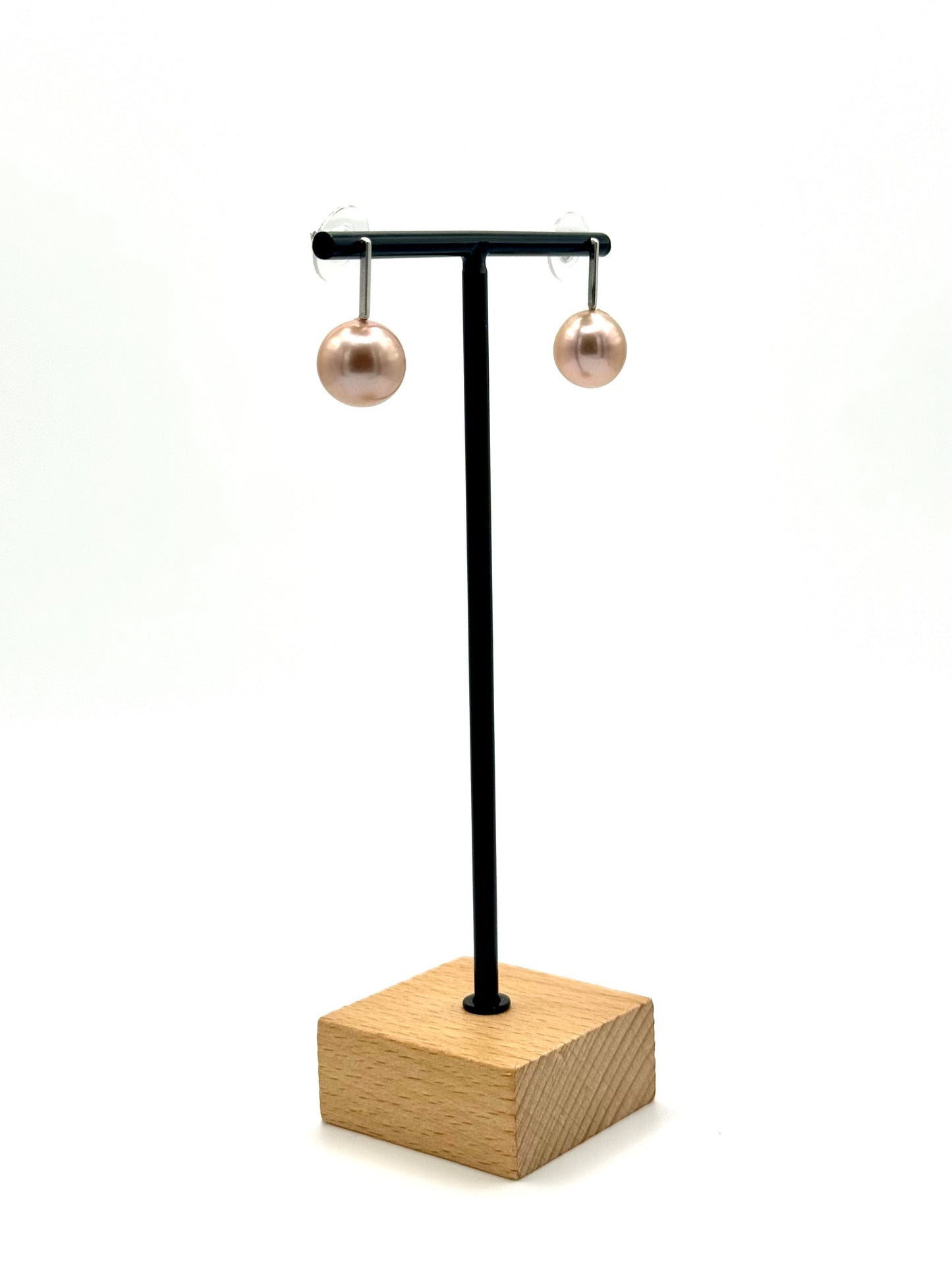 Metallic Pink Edison Pearl Bar Earrings