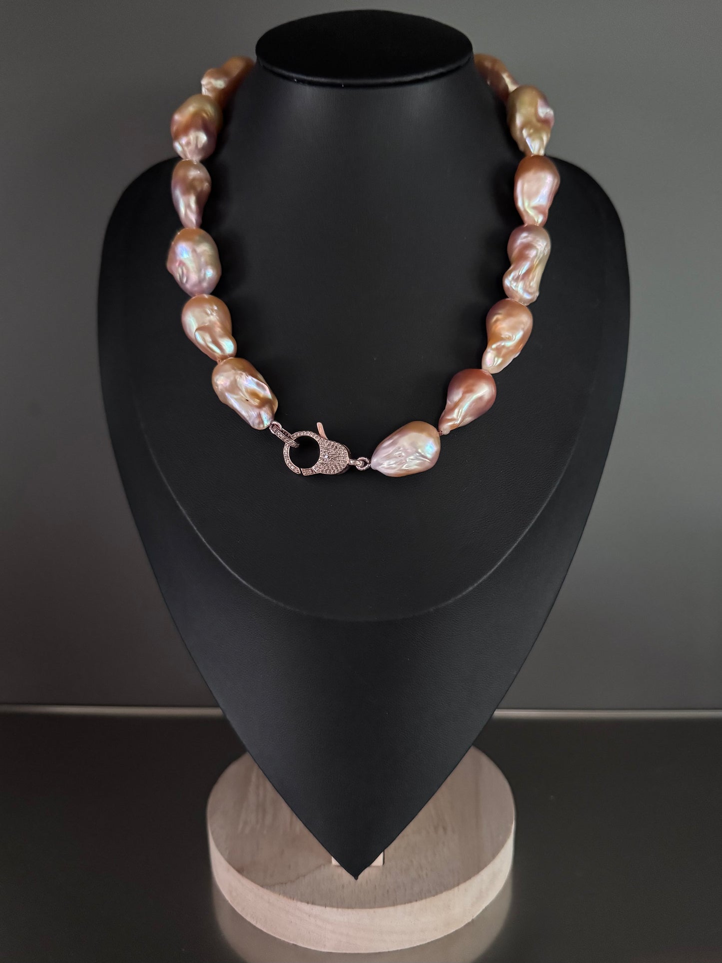 Sunblush – Golden Pink Baroque Pearl Necklace with Rose Gold Pavé Diamond Clasp