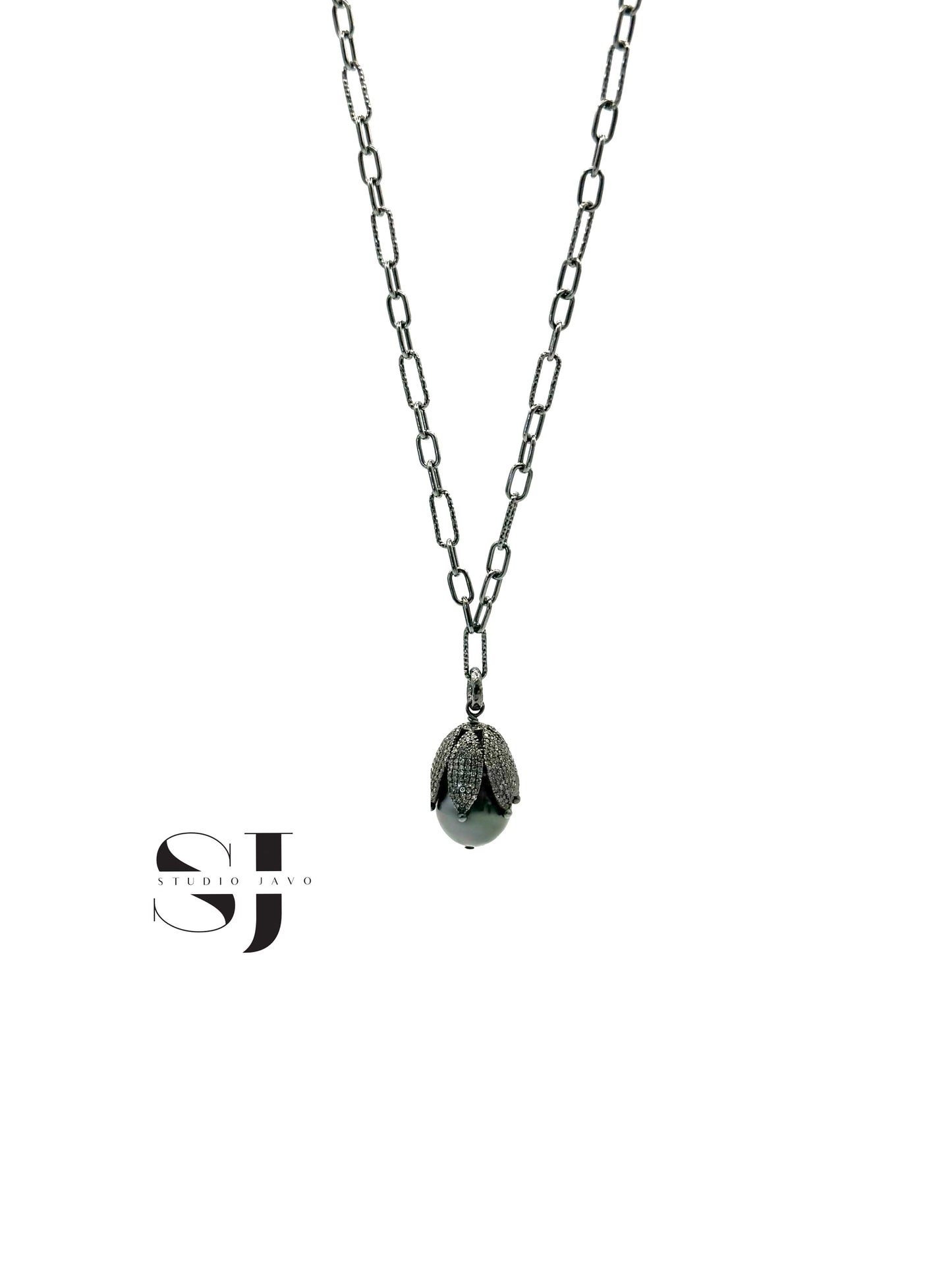 Diamond Flower Cap Tahitian Pearl Pendant Necklace