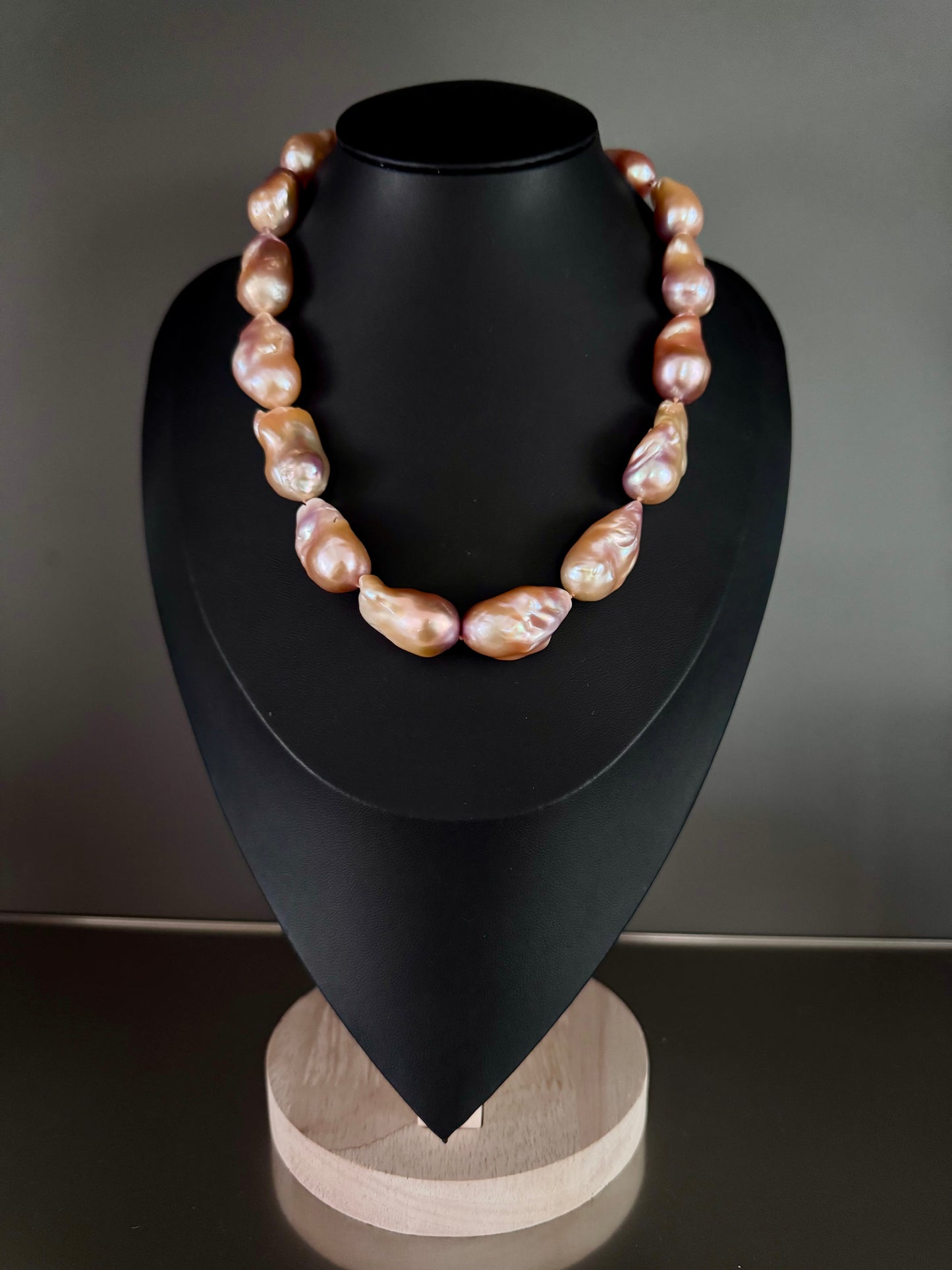 Sunblush – Golden Pink Baroque Pearl Necklace with Rose Gold Pavé Diamond Clasp