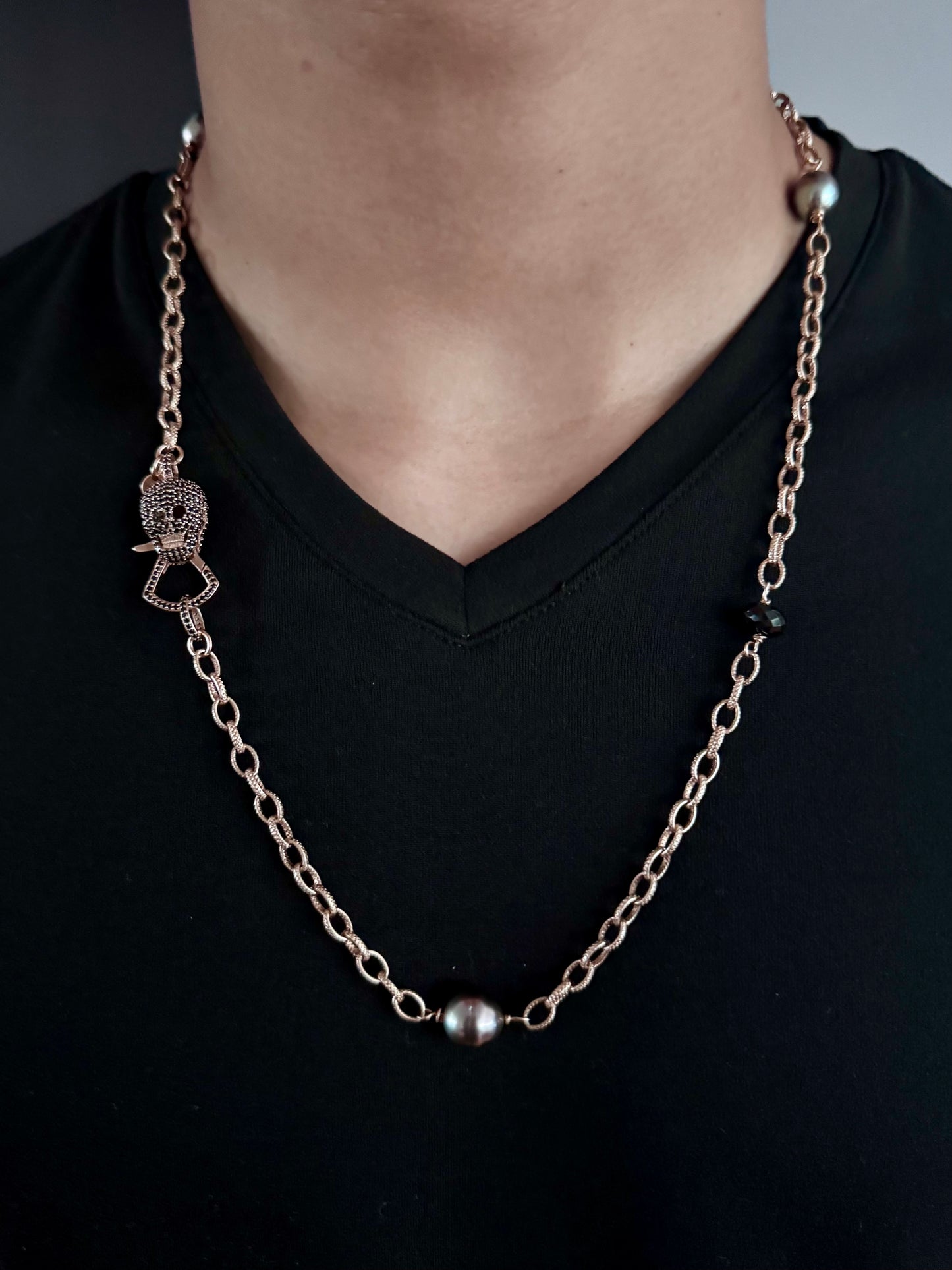 Midnight Mystique Necklace: Rose Gold Necklace with Black Spinel Skull Clasp, Tahitian Pearls, and Spinel Beads
