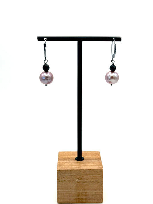 12mm Lavender Edison Pearls Black Spinel Lever Back Earrings