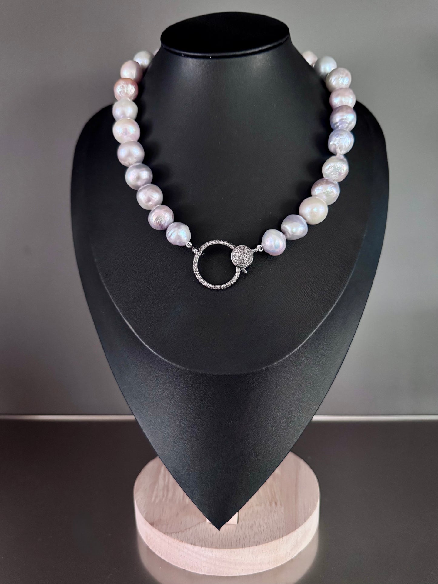 Luna Depths – Silver Blue Edison Pearl Necklace with Pavé Diamond Clasp