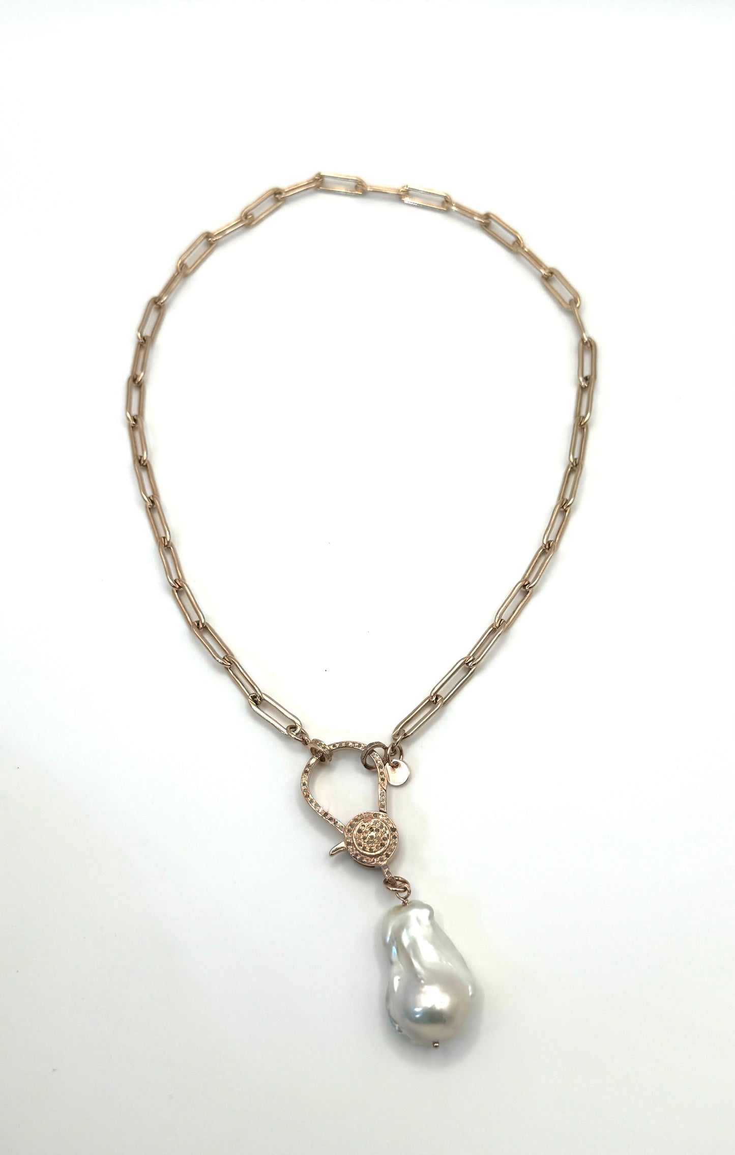 29x19mm Baroque White Freshwater Pearl With Rose Gold Diamond Clasp Necklace