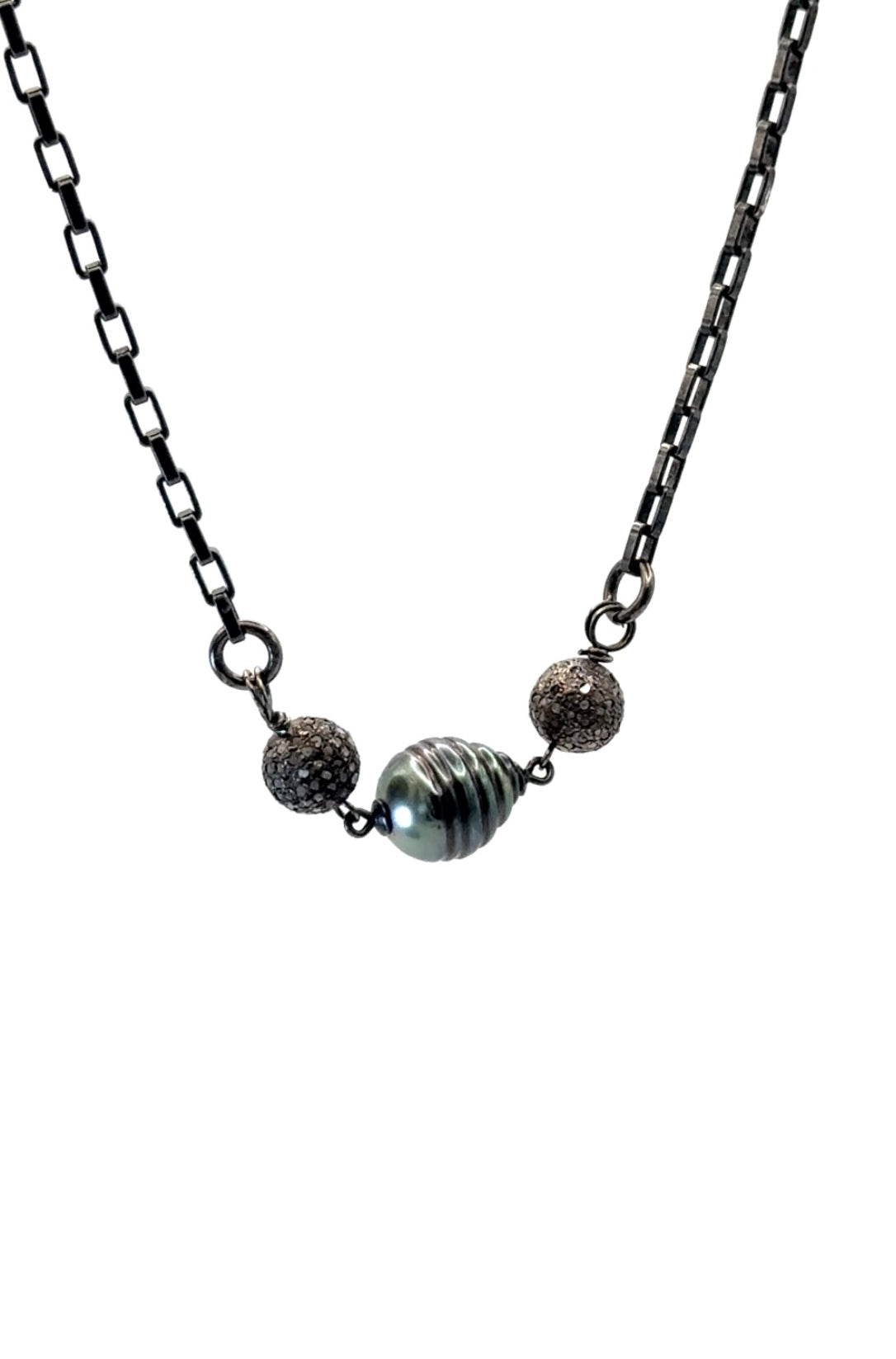 10mm Tahitian Pearl with Diamond Beads Necklace