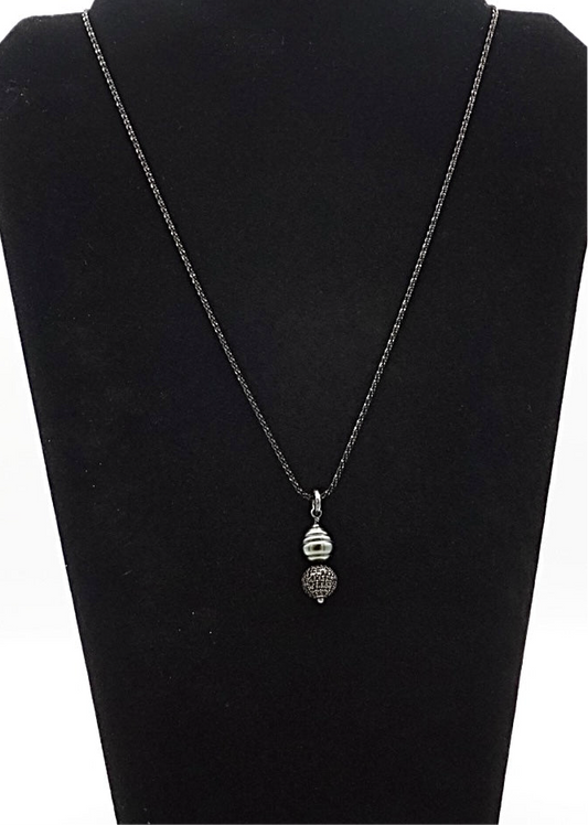 Noir Eclipse Necklace