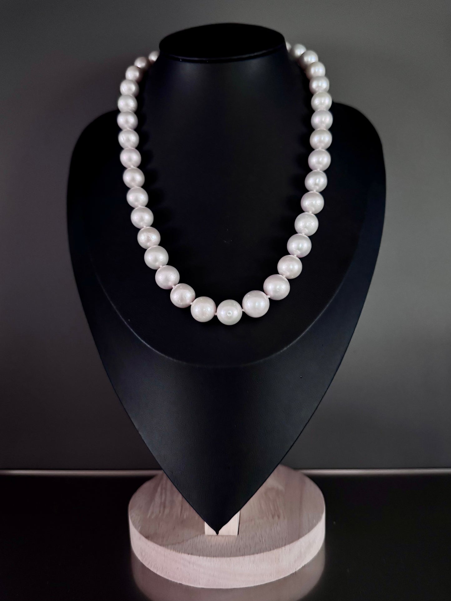 Luminous Edge – White Edison Pearl & Black Spinel Skull Necklace