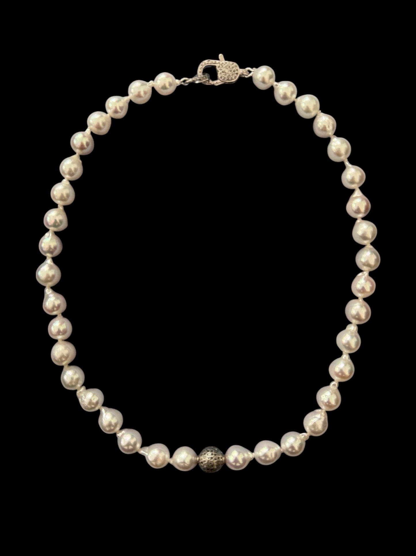 Celestial Akoya – White Akoya Pearl Necklace with Pavé Diamond Accents