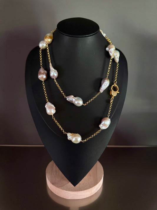 Golden Halo – Baroque Pearl & Gold Vermeil Station Necklace