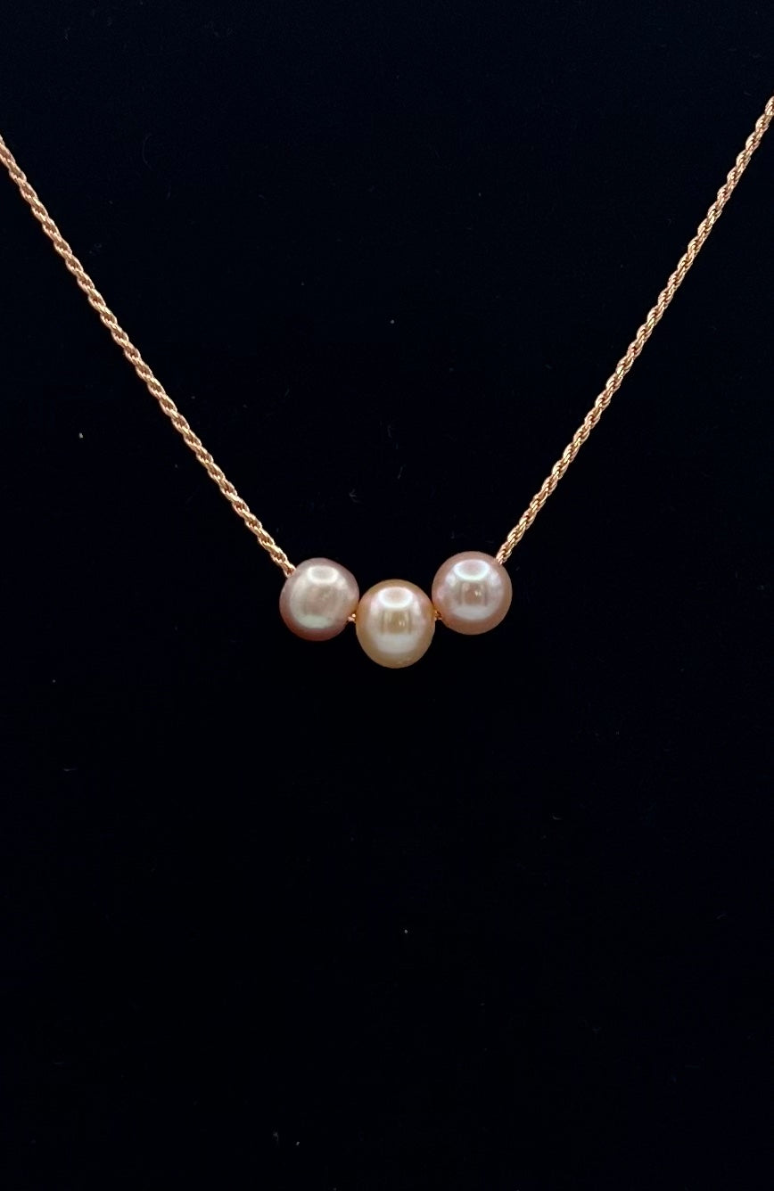 9mm Mauve Pink Freshwater Pearls on Rose Gold Necklace