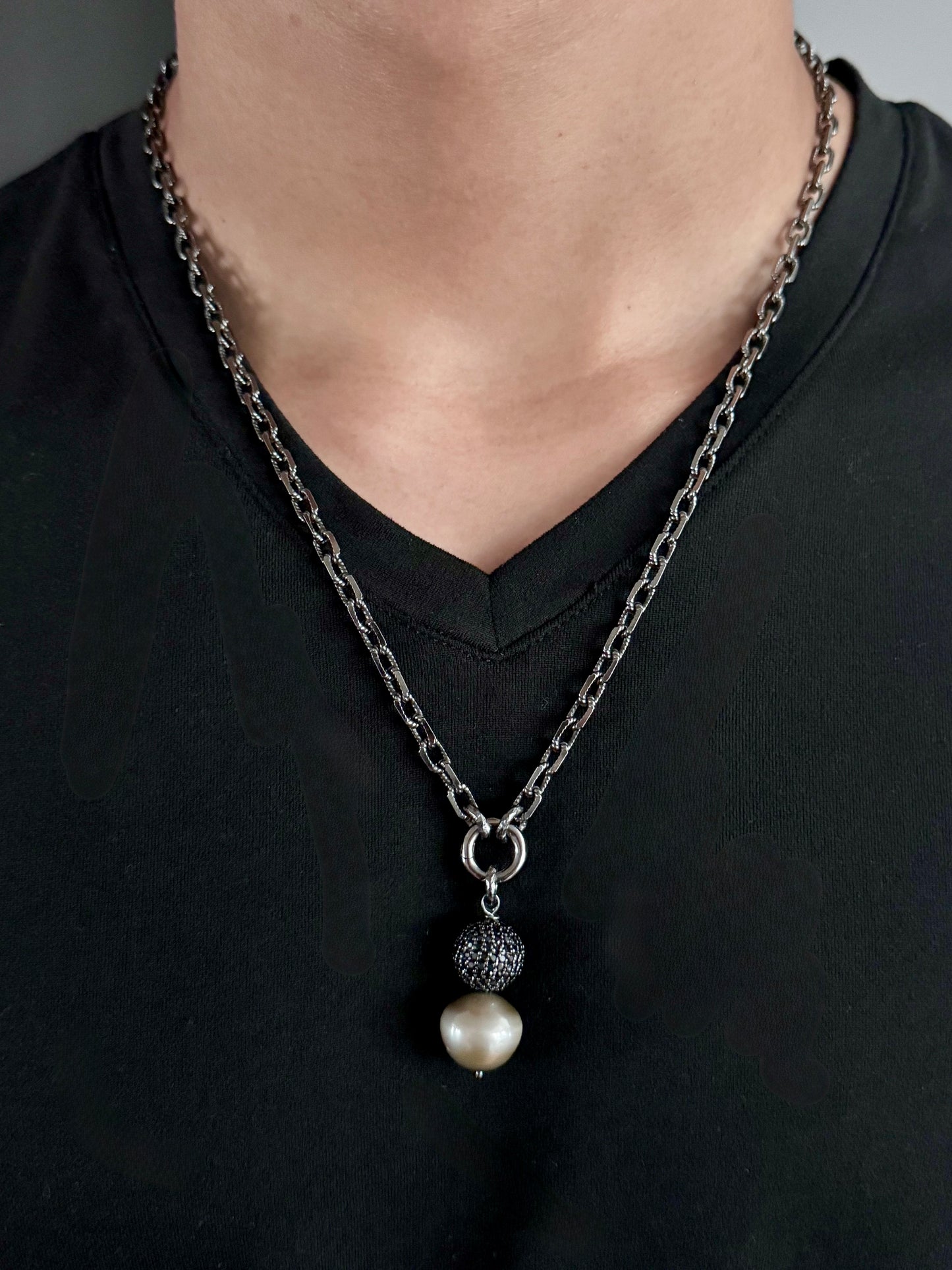 BaroqueTahitian Pearl and Black Spinel Bead Necklace