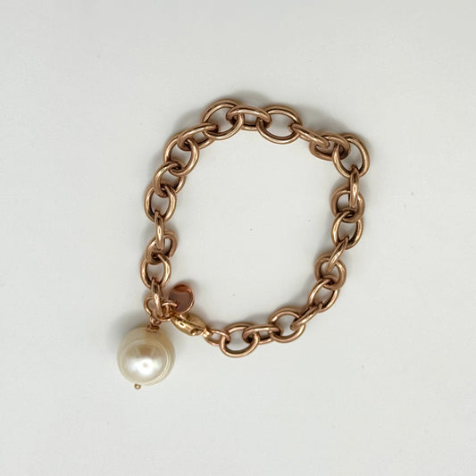 White Freshwater Pearl Rose Gold Bracelet