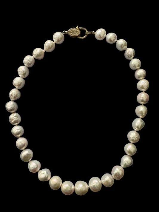 Candy Wrapper Necklace – 11–14mm Rippled Edison Pearls with Gold-Plated Diamond Clasp
