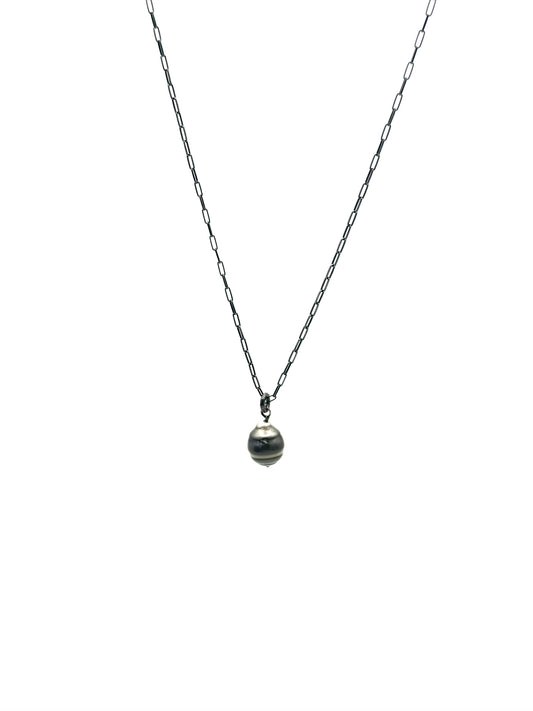 18.5x15mm Baroque Tahitian Pearl on Oxidized Silver Oval Box Chain