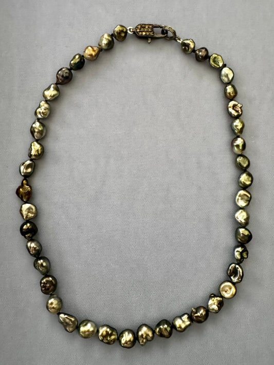 8-9mm Tahitian Keshi Pearls Oxidized Silver Diamond Clasp Necklace